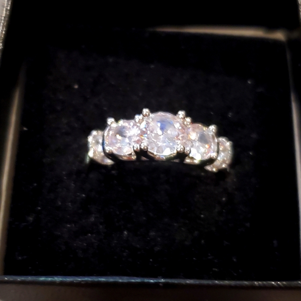 Fancy Diamond Ring - image 2